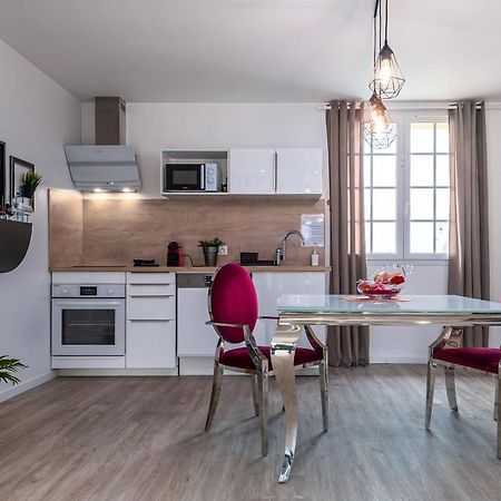Suite L'Echappee - Maison Romantique - Spa & Sauna Privatif- Pole Dance - Lit Rond Avec Miroir Au Plafond Pezarches Экстерьер фото